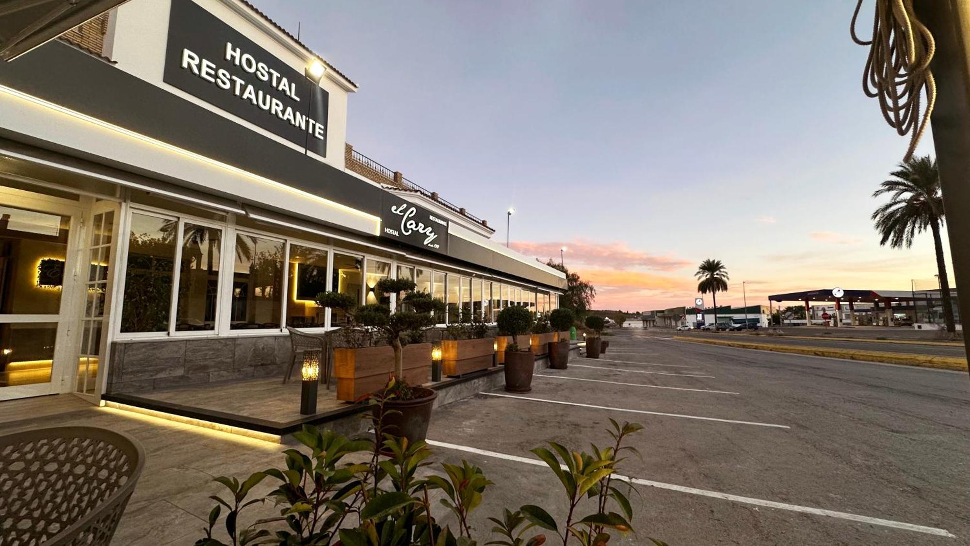 Hostal Restaurante El Cary Montemayor Bagian luar foto
