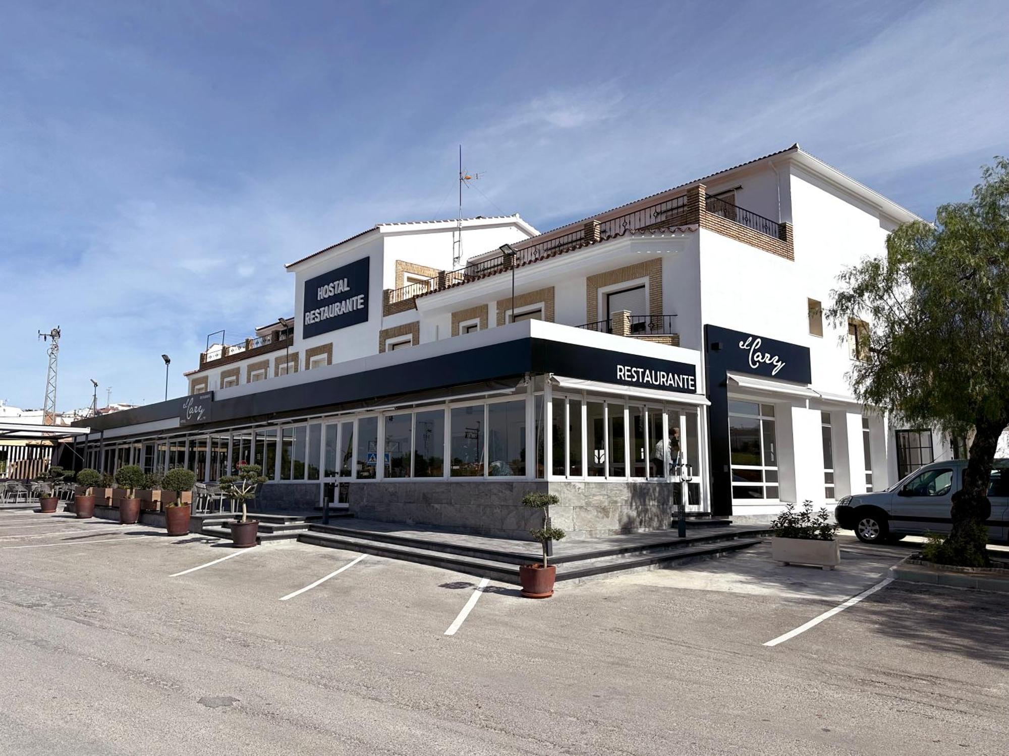 Hostal Restaurante El Cary Montemayor Bagian luar foto